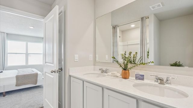 4215 NE 11th Street, Ankeny, IA 50021
