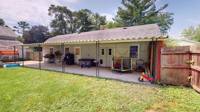 20054 W Mill Road, Galesville, WI 54630