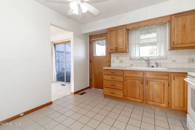 5513 San Pedro Drive, Toledo, OH 43612