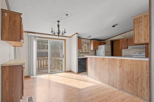 283 Cedar Lane, Rockaway Beach, MO 65740