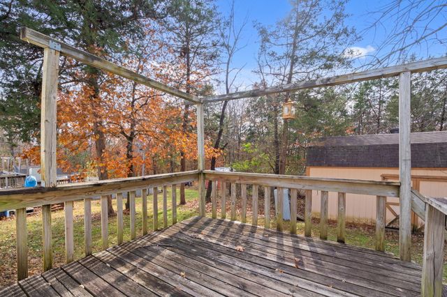 283 Cedar Lane, Rockaway Beach, MO 65740