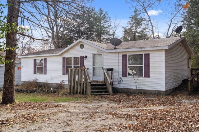 283 Cedar Lane, Rockaway Beach, MO 65740