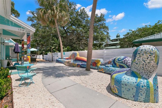 135 4TH AVENUE N, Safety Harbor, FL 34695