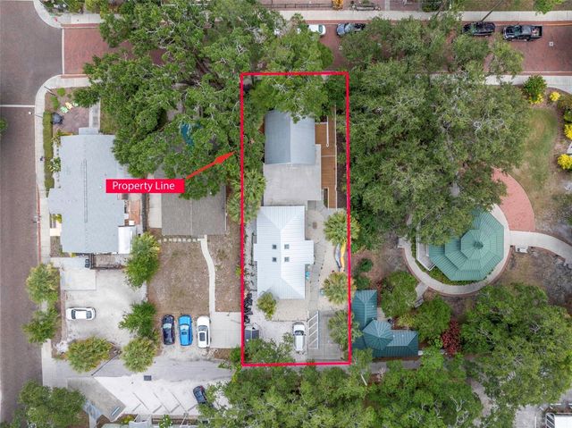 135 4TH AVENUE N, Safety Harbor, FL 34695