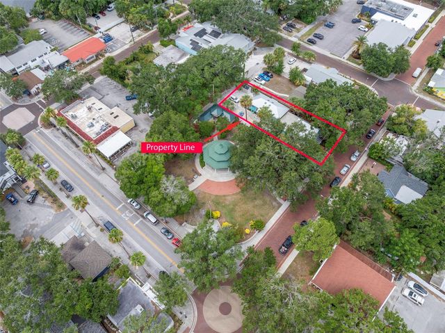 135 4TH AVENUE N, Safety Harbor, FL 34695