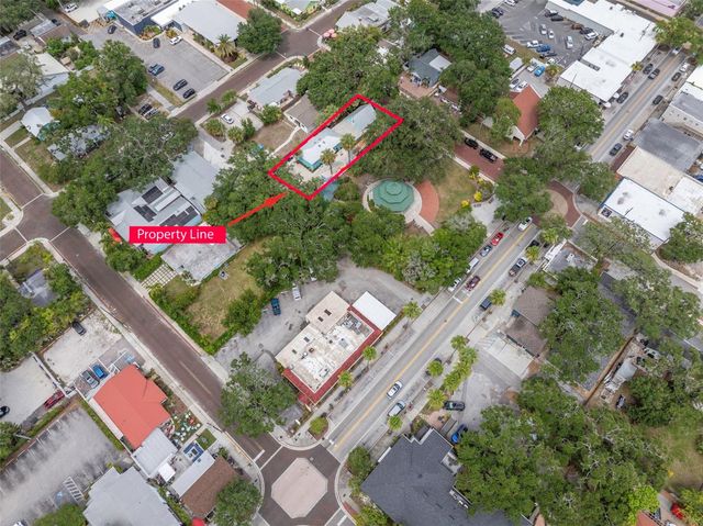 135 4TH AVENUE N, Safety Harbor, FL 34695