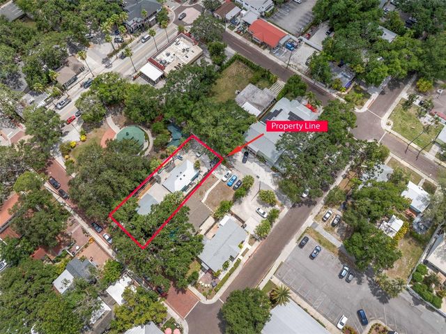 135 4TH AVENUE N, Safety Harbor, FL 34695