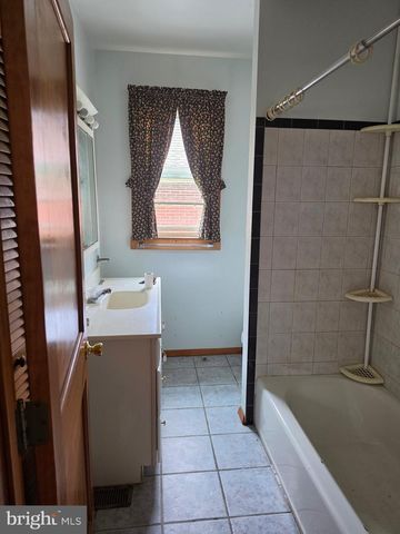 1009 ROSEDALE AVE, Baltimore, MD 21237