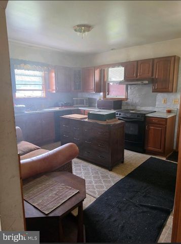 1009 ROSEDALE AVE, Baltimore, MD 21237