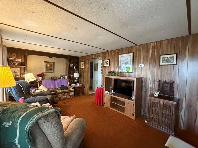 389 Snow Creek Road, Seneca, SC 29678