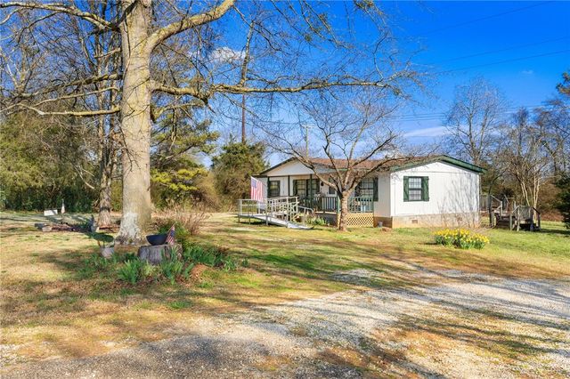 389 Snow Creek Road, Seneca, SC 29678