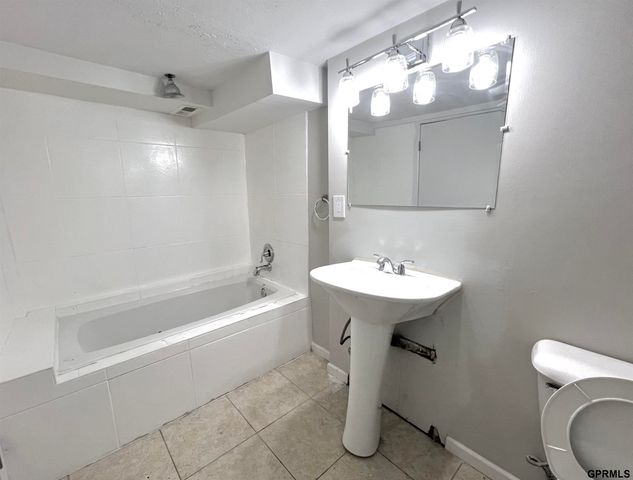 2326 N 67 Street, Omaha, NE 68104