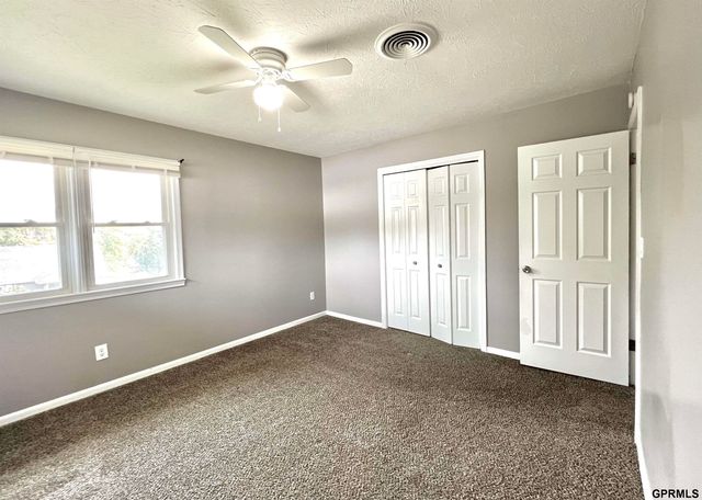 2326 N 67 Street, Omaha, NE 68104