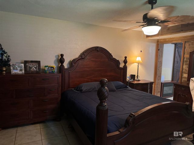 7409 Riverwood Drive East, Foley, AL 36535