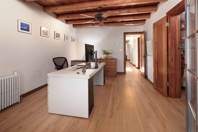 946 Cerro De La Paz, Santa Fe, NM 87501