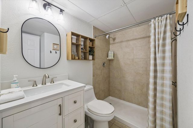 6102 Seawall Boulevard 190, Galveston, TX 77551