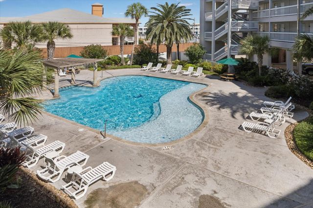 6102 Seawall Boulevard 190, Galveston, TX 77551
