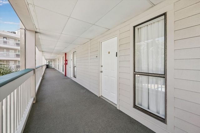 6102 Seawall Boulevard 190, Galveston, TX 77551