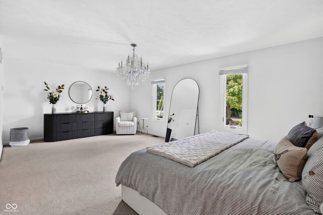 1565 Village Walk Drive, Zionsville, IN 46077