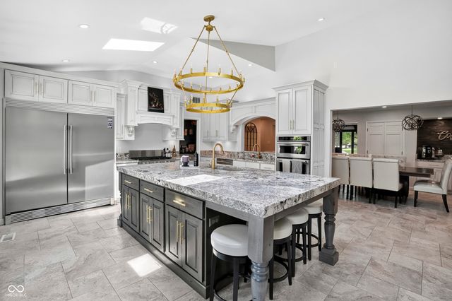 1565 Village Walk Drive, Zionsville, IN 46077