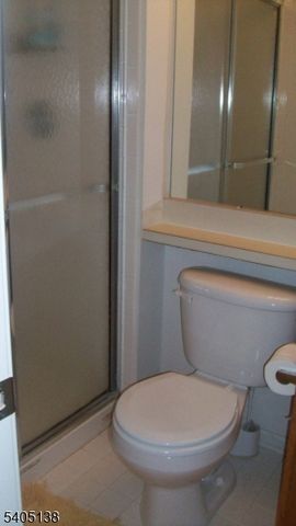 16 Puchala Dr, Sayreville Boro, NJ 08859