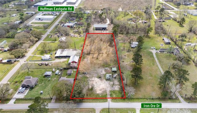 1916 Iron Ore Drive, Huffman, TX 77336