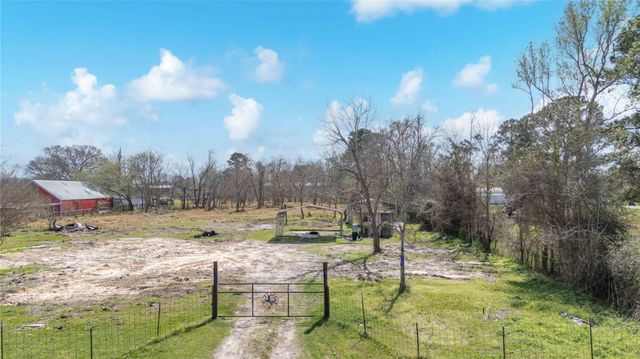 1916 Iron Ore Drive, Huffman, TX 77336