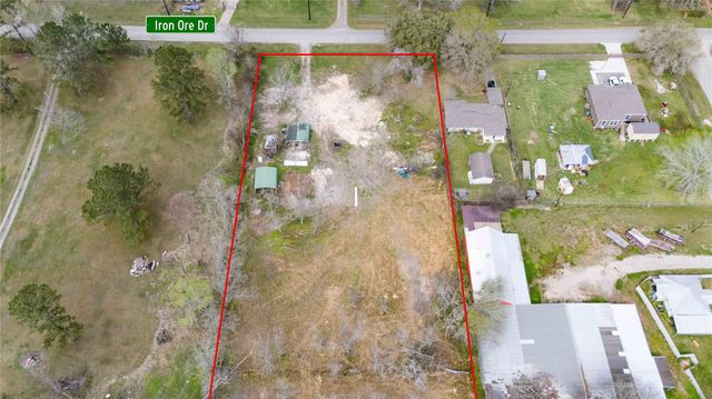 1916 Iron Ore Drive, Huffman, TX 77336