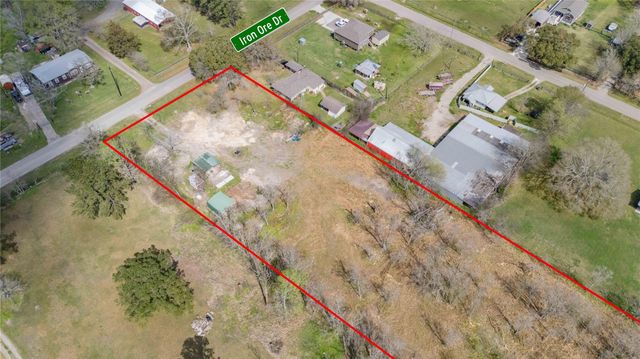 1916 Iron Ore Drive, Huffman, TX 77336