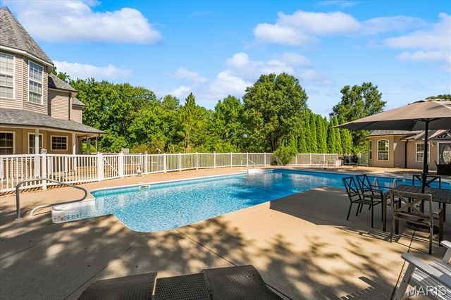 7812 White Tail Circle, Waterloo, IL 62298