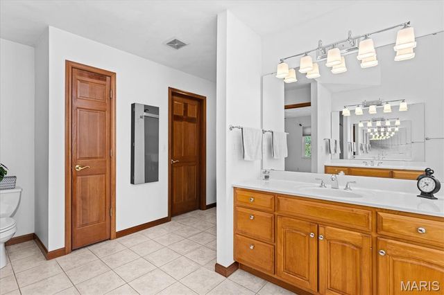 7812 White Tail Circle, Waterloo, IL 62298