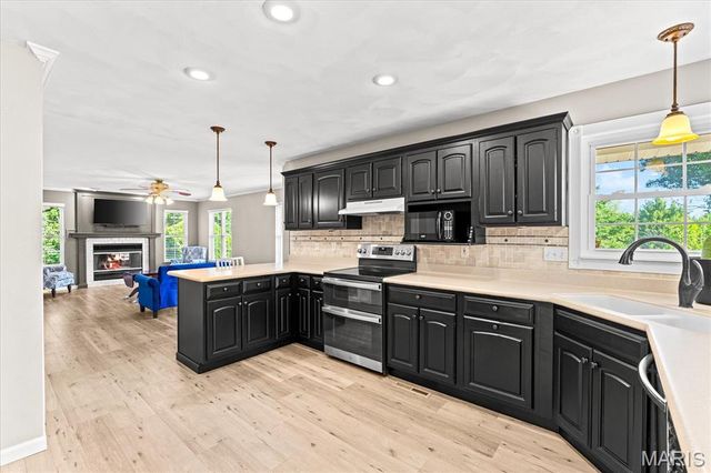7812 White Tail Circle, Waterloo, IL 62298