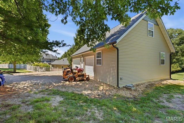 7812 White Tail Circle, Waterloo, IL 62298
