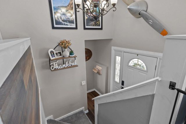 714 GIESE STREET, Hortonville, WI 54944