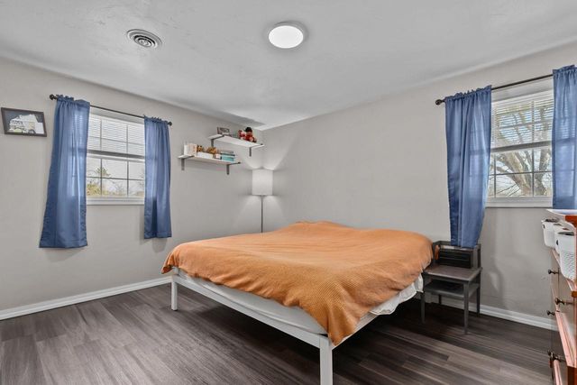 714 GIESE STREET, Hortonville, WI 54944