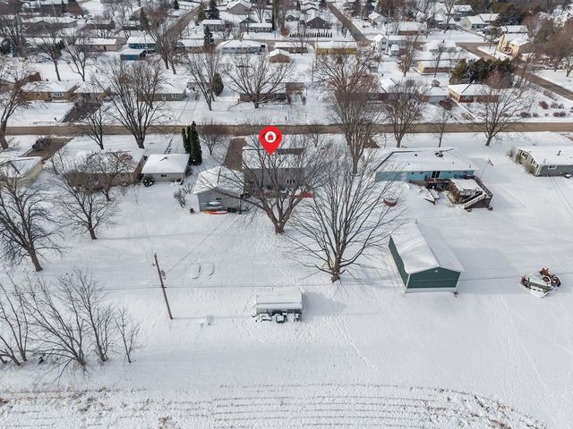 714 GIESE STREET, Hortonville, WI 54944