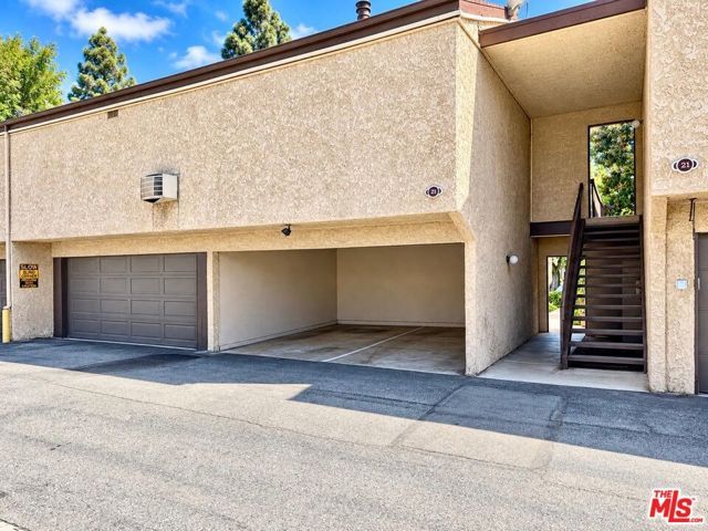 7890 E Spring Street 21C, Long Beach, CA 90815