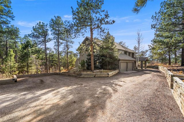 17395 Caribou Drive E, Monument, CO 80132