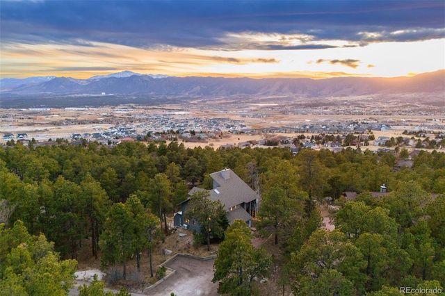 17395 Caribou Drive E, Monument, CO 80132