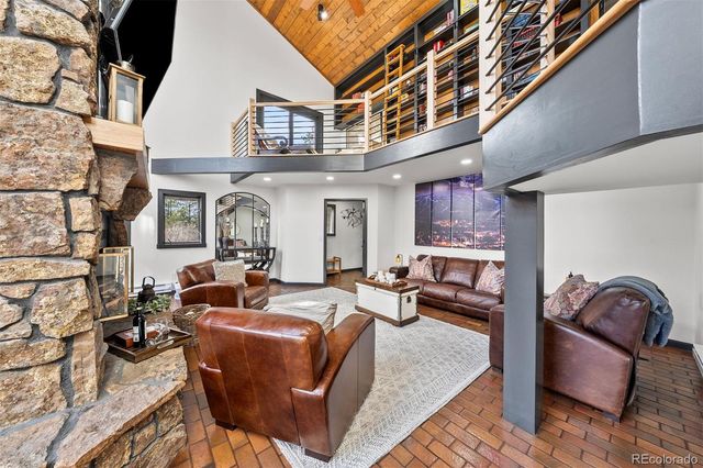 17395 Caribou Drive E, Monument, CO 80132