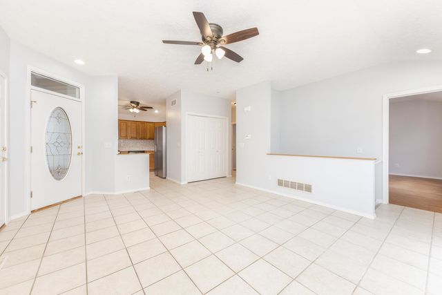 67 Astoria Way, Bloomington, IL 61704