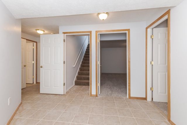 67 Astoria Way, Bloomington, IL 61704