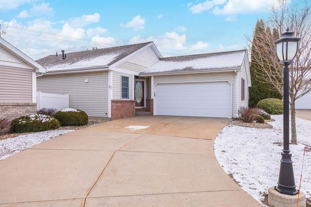 67 Astoria Way, Bloomington, IL 61704