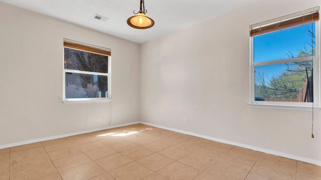 6512 Paseo Del Sol, Santa Fe, NM 87507