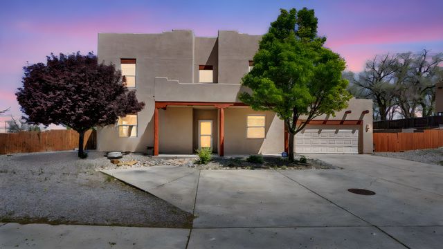 6512 Paseo Del Sol, Santa Fe, NM 87507