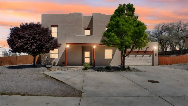 6512 Paseo Del Sol, Santa Fe, NM 87507