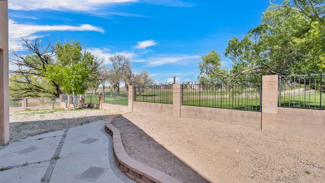 6512 Paseo Del Sol, Santa Fe, NM 87507