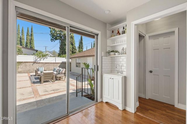 2895 Woodlawn Avenue, San Marino, CA 91108