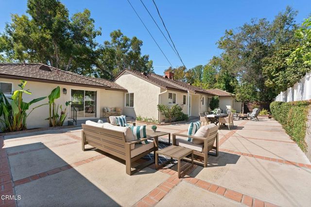 2895 Woodlawn Avenue, San Marino, CA 91108