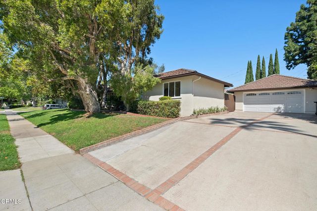 2895 Woodlawn Avenue, San Marino, CA 91108
